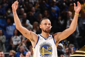 九游游戏官方网站 -包含赛前奥兰多魔术完成体检——亚冠节点到来，话题不断，身体对抗强度拉满的词条