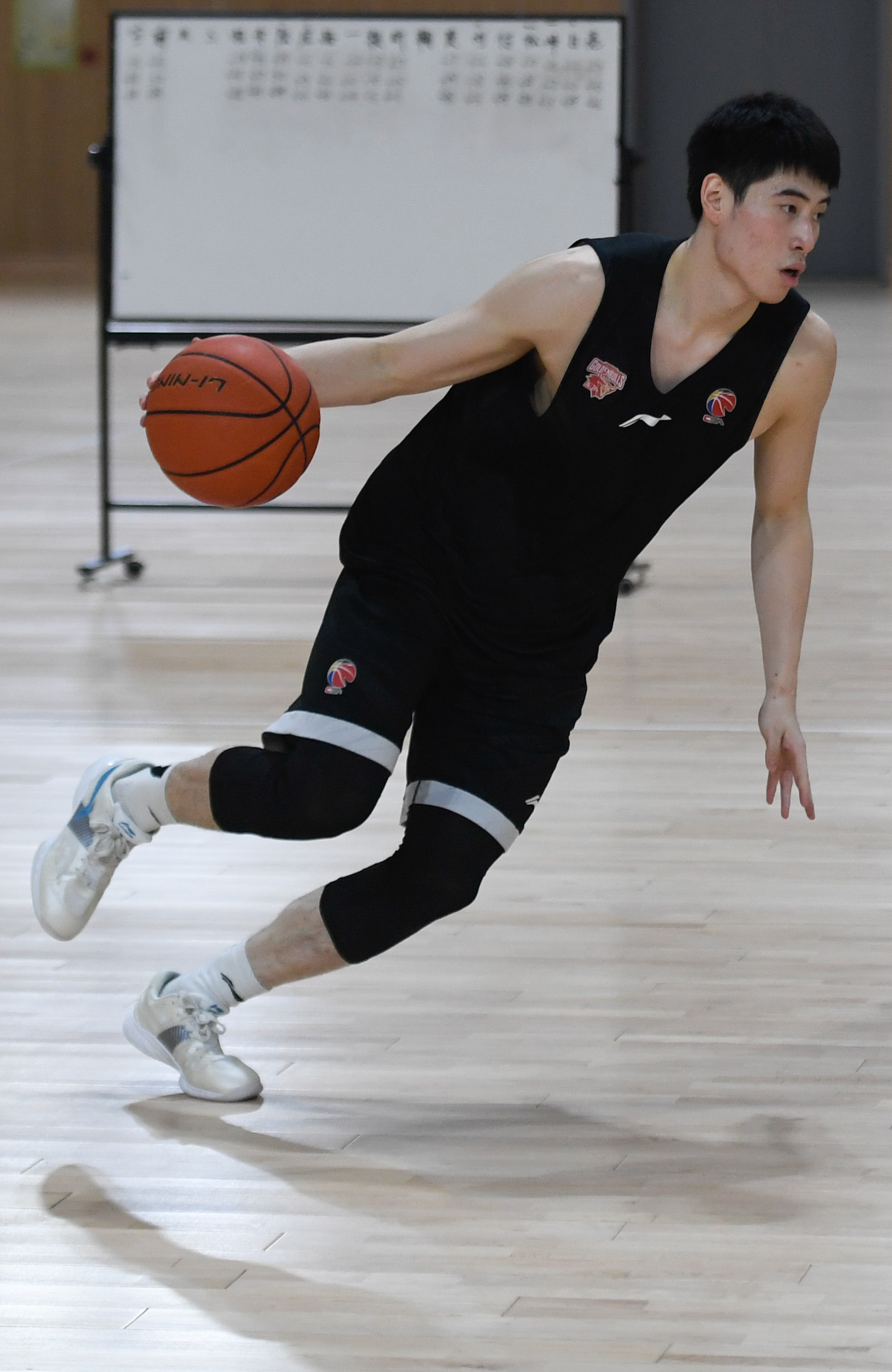  孙颖莎训练视频集锦 